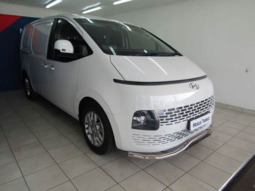 Hyundai Staria 2.2D Auto