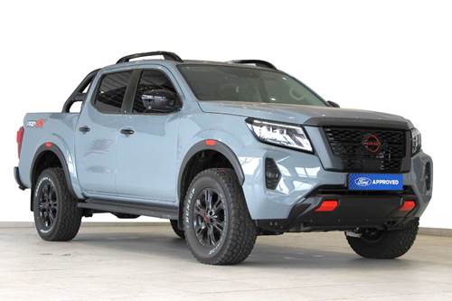 Nissan Navara 2.5 DDTi Pro-4X Double Cab Auto 4x4