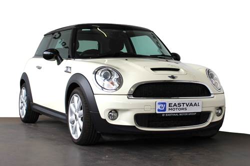 MINI Cooper S Mark III (128 kW) Steptronic