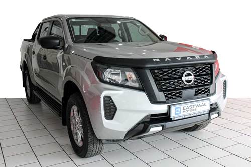 Nissan Navara 2.5 DDTi SE Plus Double Cab Auto