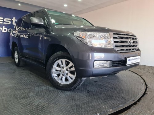 Toyota Land Cruiser 200 VX V8 TD Auto