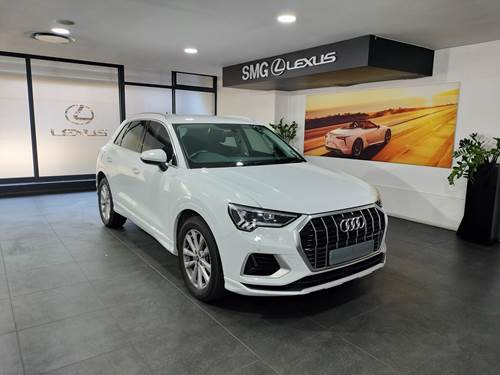 Audi Q3 2.0T Quattro S-tronic Advanced (40TFSI)