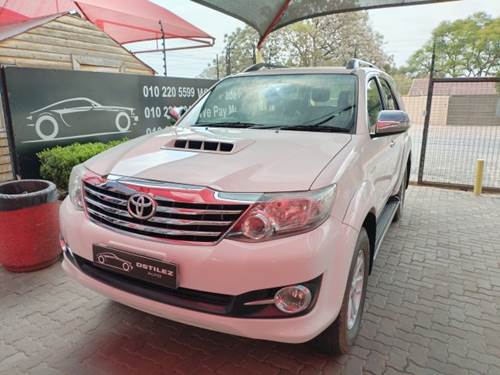 Toyota Fortuner III 2.5 D-4D VNT Raised Body