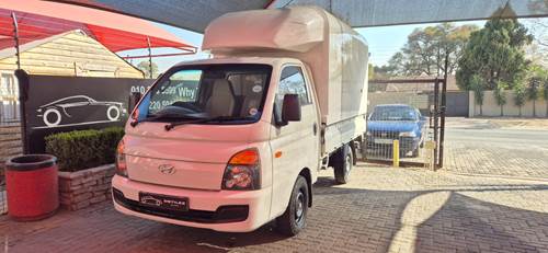 Hyundai H100 2.6 D Euro II Dropside Aircon