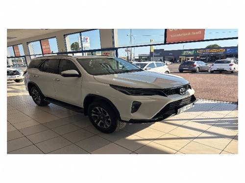 Toyota Fortuner VI 2.4GD-6 Raised Body Auto