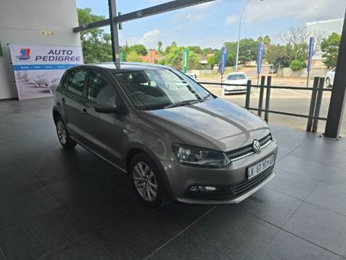 Volkswagen (VW) Polo Vivo 1.6 Hatch Comfortline Tiptronic 5 Door