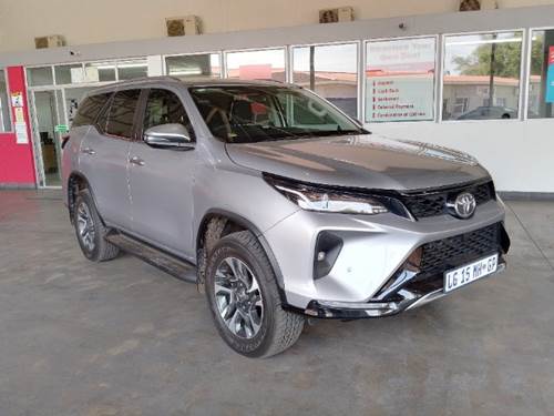 Toyota Fortuner VI 2.4GD-6 Raised Body Auto