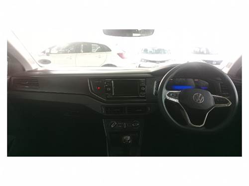 Volkswagen (VW) Polo Hatch 1.0 TSI (70 kW)