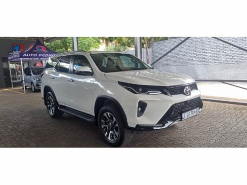 Toyota Fortuner VI 2.4GD-6 Raised Body Auto