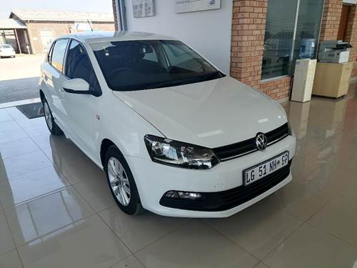 Volkswagen (VW) Polo Vivo 1.6 Hatch Comfortline Tiptronic 5 Door