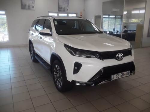 Toyota Fortuner V 2.4 GD-6 Raised Body Auto