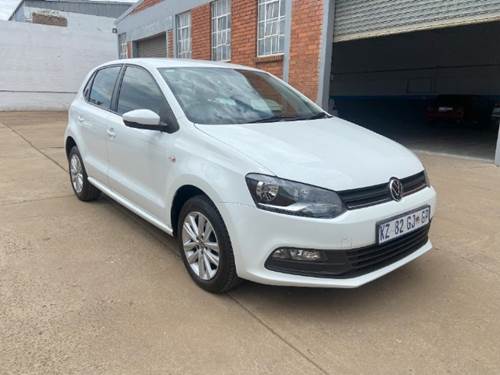 Volkswagen (VW) Polo Vivo 1.6 Hatch Comfortline Tiptronic 5 Door