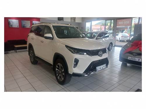 Toyota Fortuner VI 2.4GD-6 Raised Body Auto