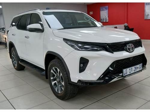 Toyota Fortuner VI 2.4GD-6 Raised Body Auto