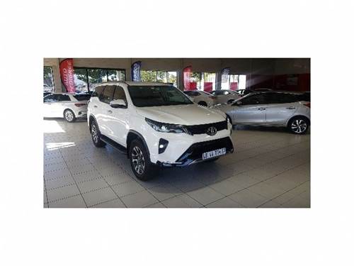 Toyota Fortuner VI 2.4GD-6 Raised Body Auto