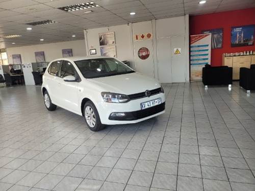 Volkswagen (VW) Polo Vivo 1.6 Hatch Comfortline Tiptronic 5 Door