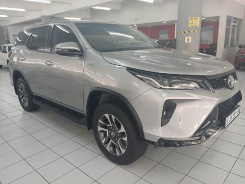 Toyota Fortuner VI 2.4GD-6 Raised Body Auto