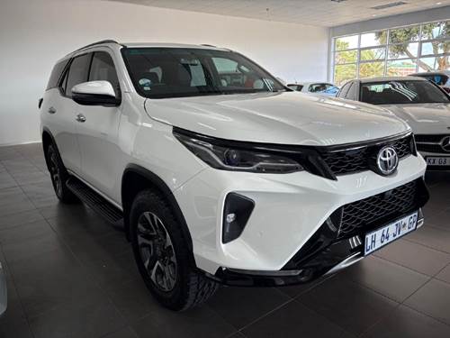 Toyota Fortuner VI 2.4GD-6 Raised Body Auto