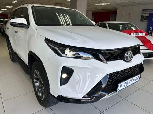 Toyota Fortuner VI 2.4GD-6 Raised Body Auto