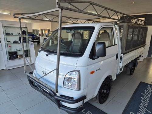 Hyundai H100 2.6 D Euro II Dropside Aircon