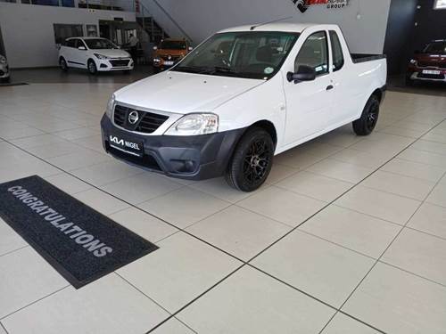 Nissan NP200 1.6 (8V)