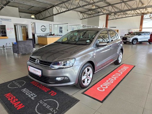 Volkswagen (VW) Polo Vivo 1.6 Hatch Highline 5 Door