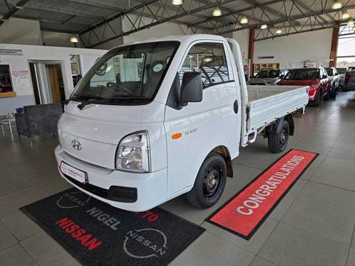 Hyundai H100 2.6 D Euro II Dropside Aircon