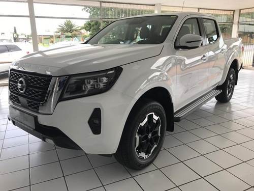 Nissan Navara 2.5 DDTi LE Double Cab Auto