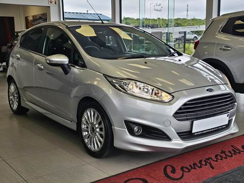 Ford Fiesta 1.0 EcoBoost Titanium Powershift 5 Door