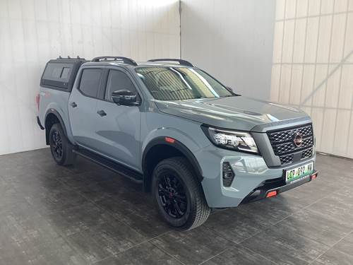 Nissan Navara 2.5 DDTi Pro-4X Double Cab Auto 4x4