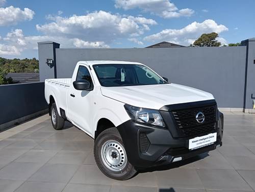 Nissan Navara 2.5 DDTi SE