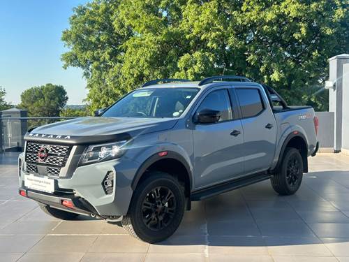 Nissan Navara 2.5 DDTi Pro-4X Double Cab Auto 4x4