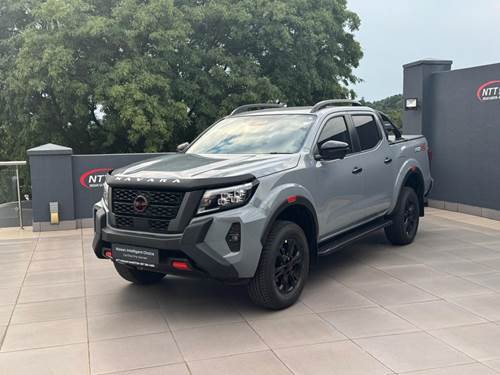 Nissan Navara 2.5 DDTi Pro-4X Double Cab Auto 4x4