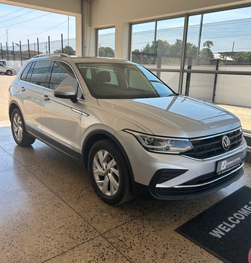 Volkswagen (vw) Tiguan Iv 1.4 Tsi Life Dsg (110kw) For Sale - R 466 235 