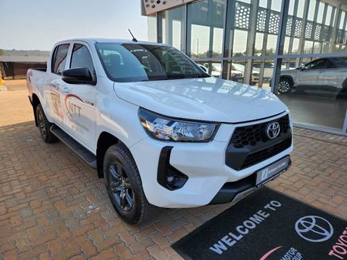 Toyota Hilux 2.4 GD-6 Raider Double Cab Auto 4x4