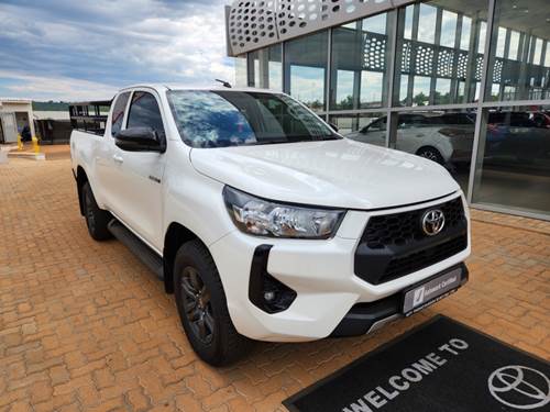 Toyota Hilux 2.4 GD-6 RB Raider Extra Cab