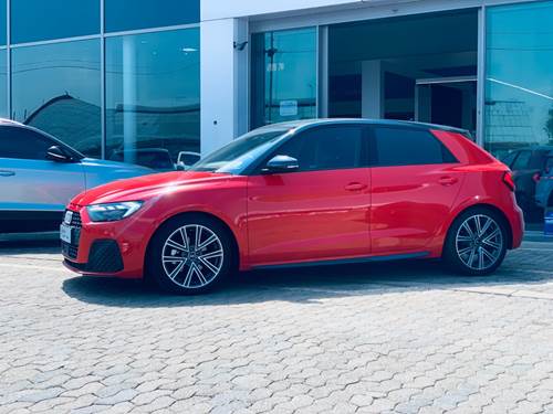 Audi A1 Sportback 1.4 T FSI S-tronic (35 TFSI)