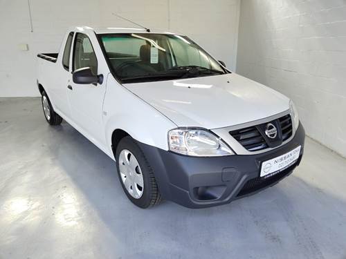 Nissan NP200 1.6i Pack