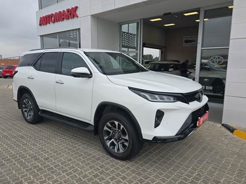 Toyota Fortuner VI 2.8GD-6 VX Auto 4x4