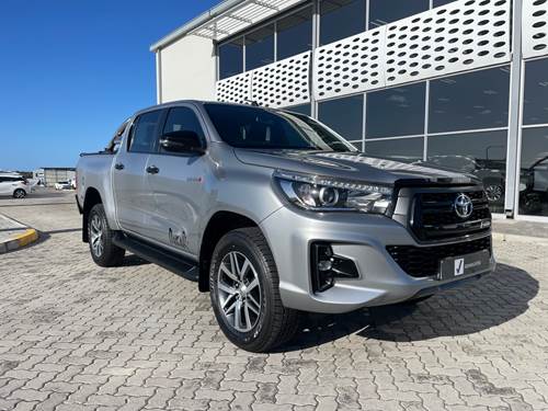 Toyota Hilux 2.8 GD-6 Double Cab Auto 