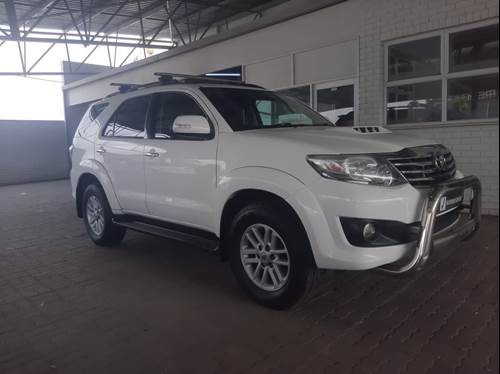 Toyota Fortuner III 3.0 D-4D Raised Body Auto