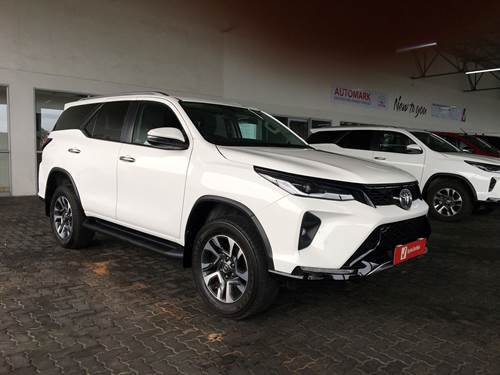 Toyota Fortuner VI 2.4GD-6 Raised Body Auto