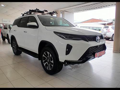 Toyota Fortuner VI 2.4GD-6 Raised Body Auto