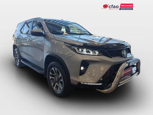 Toyota Fortuner VI 2.8GD-6 VX Auto 