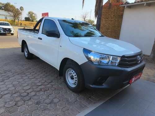 Toyota Hilux 2.4 GD Aircon Single Cab II