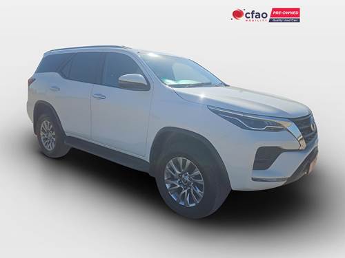 Toyota Fortuner V 2.8 GD-6 Raised Body Auto