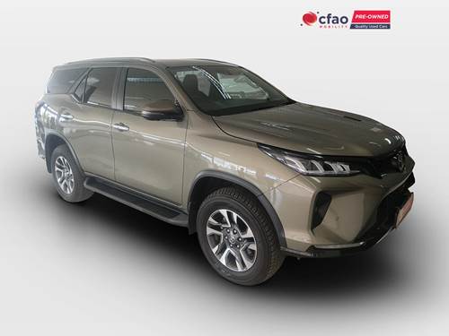 Toyota Fortuner VI 2.8GD-6 VX Auto 