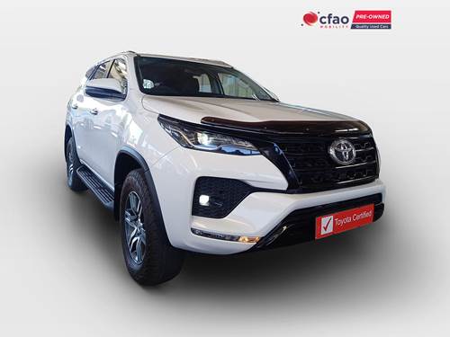 Toyota Fortuner V 2.4 GD-6 Raised Body