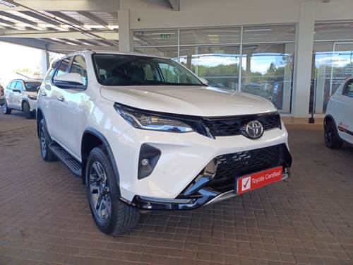 Toyota Fortuner VI 2.4GD-6 Raised Body Auto