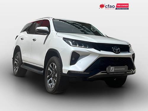 Toyota Fortuner VI 2.8GD-6 VX Auto 